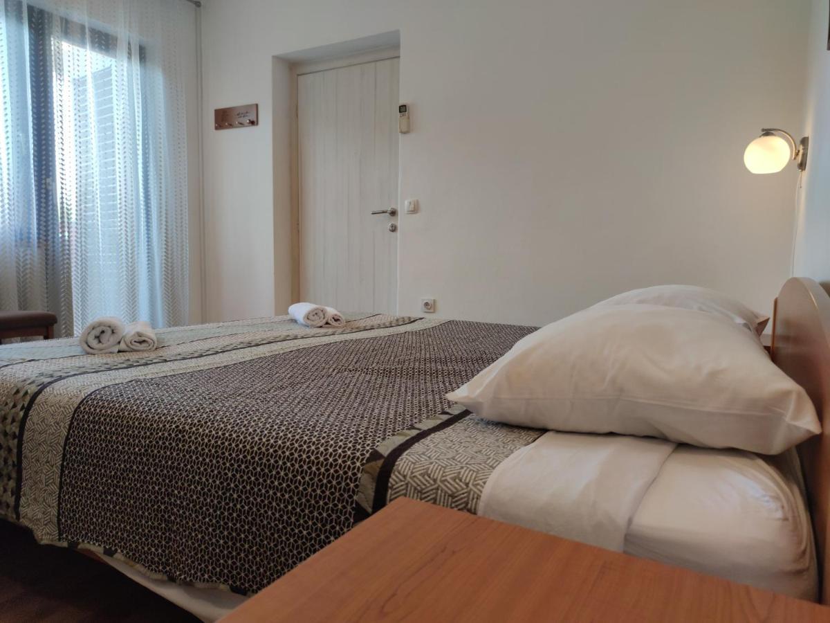Pansion Alen - Dugi Otok Bed & Breakfast Luka  Bagian luar foto