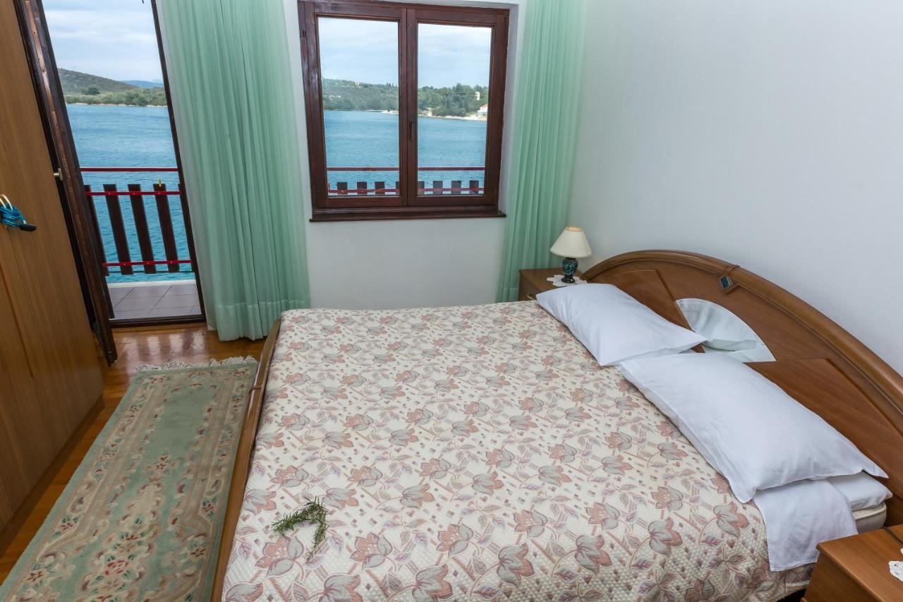 Pansion Alen - Dugi Otok Bed & Breakfast Luka  Bagian luar foto