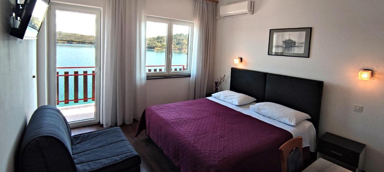 Pansion Alen - Dugi Otok Bed & Breakfast Luka  Bagian luar foto