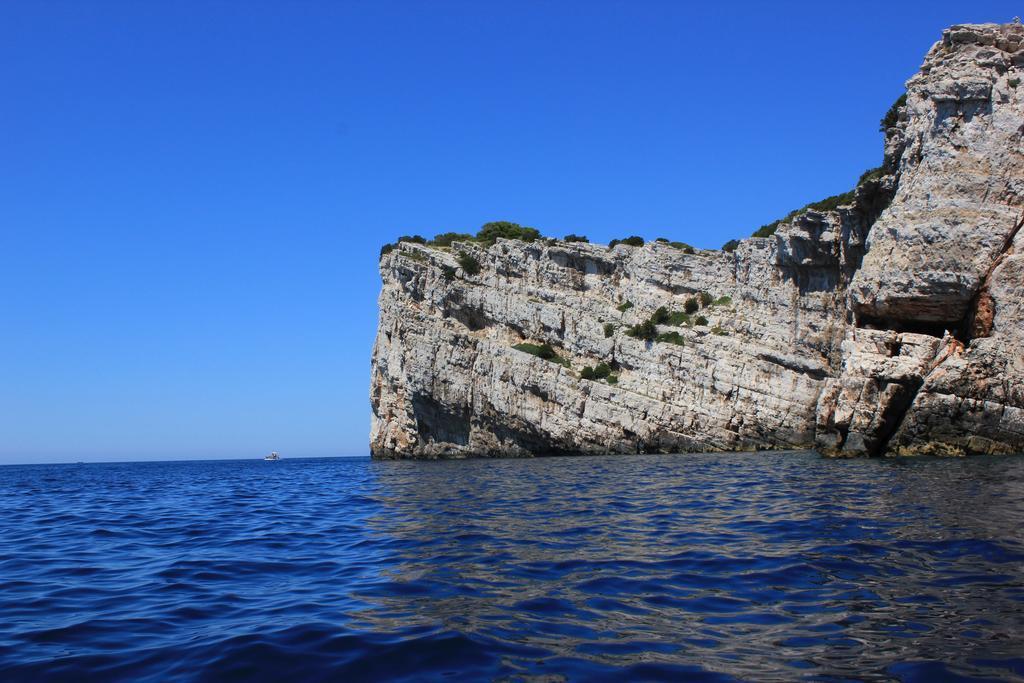 Pansion Alen - Dugi Otok Bed & Breakfast Luka  Bagian luar foto