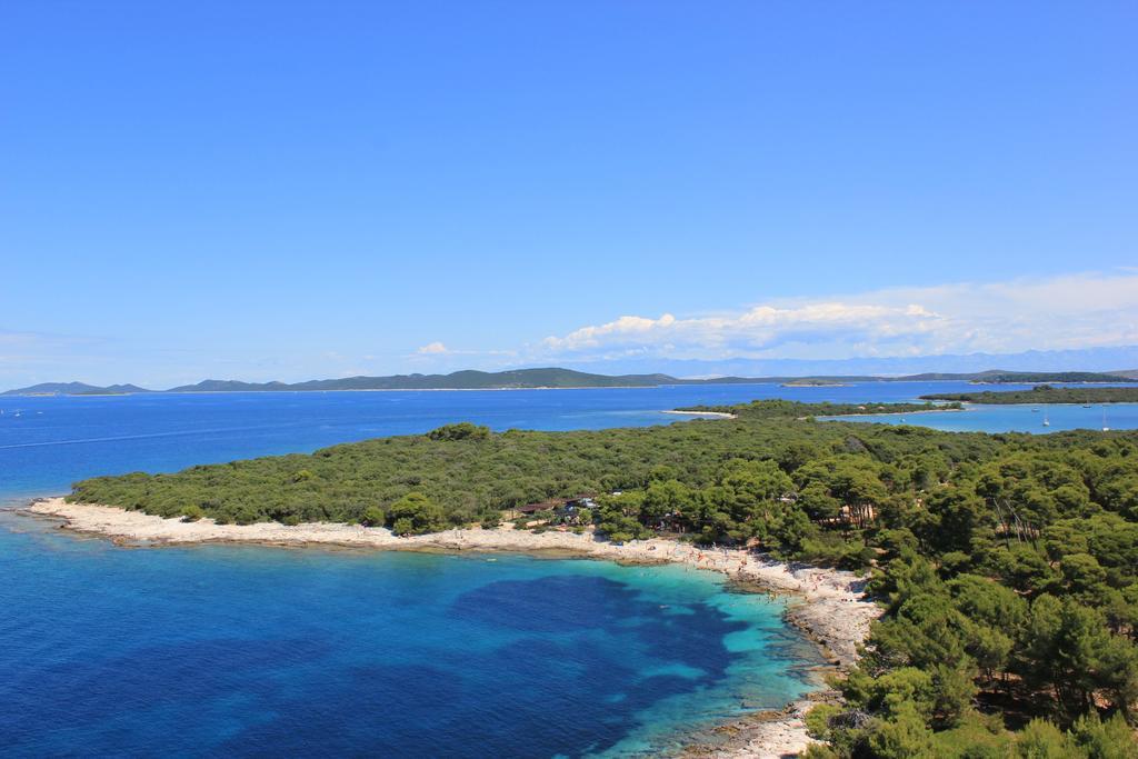 Pansion Alen - Dugi Otok Bed & Breakfast Luka  Bagian luar foto